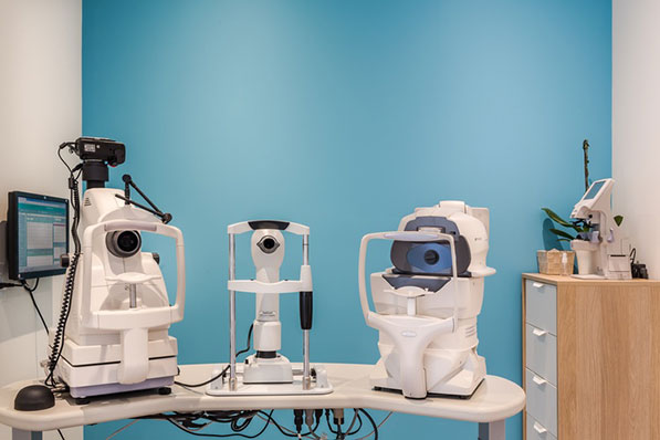 La Croix eye care advance eye care technology